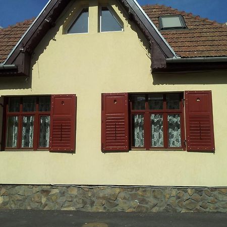 Apartament Roza Brasov Exterior photo