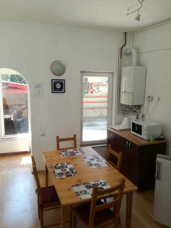 Apartament Roza Brasov Exterior photo