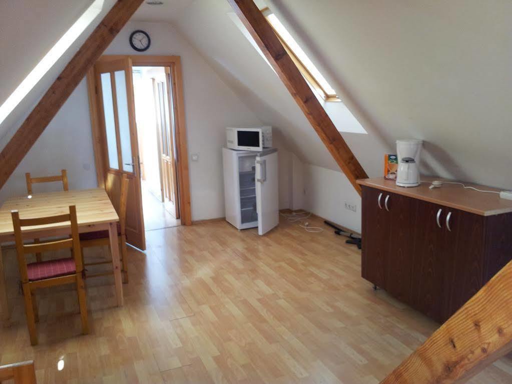 Apartament Roza Brasov Exterior photo